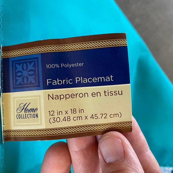 Set of 4 Blue/Green Paisley Placemats~Unused, Outdoor Ready!! - Picture 2 of 5